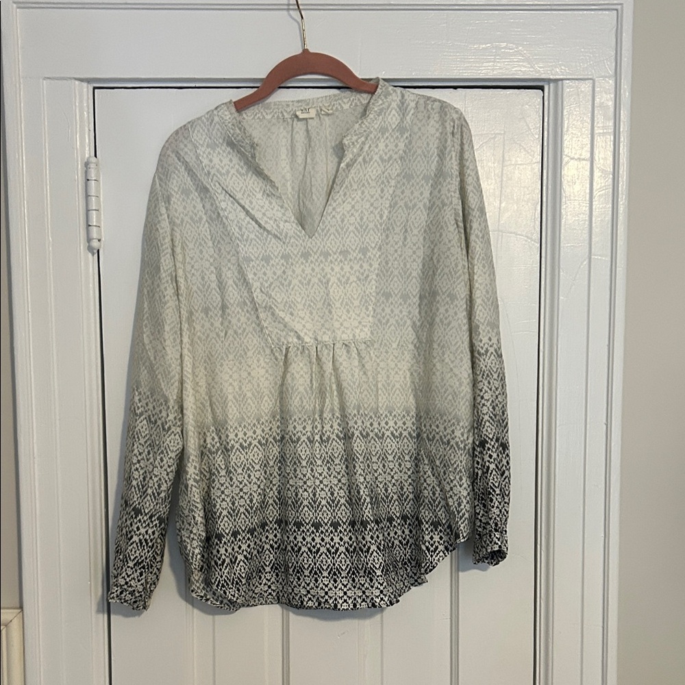 GAP Maternity Blouse